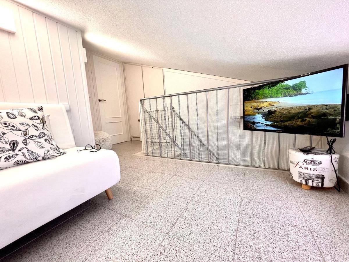 Holiday Penthouse Jardin Torrevieja Exterior photo